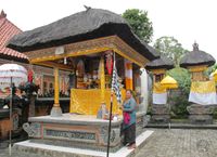 Nyomans house temple on galungan